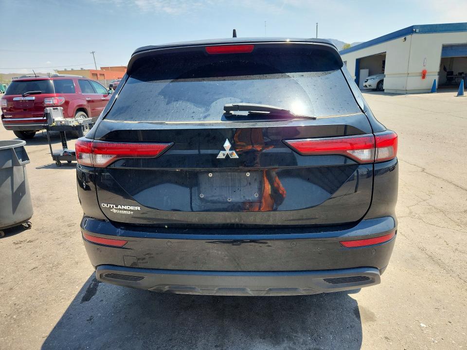 Продаж на аукціоні авто 2022 Mitsubishi Outlander, vin: JA4J4TA89NZ064162, номер лоту: 64480736