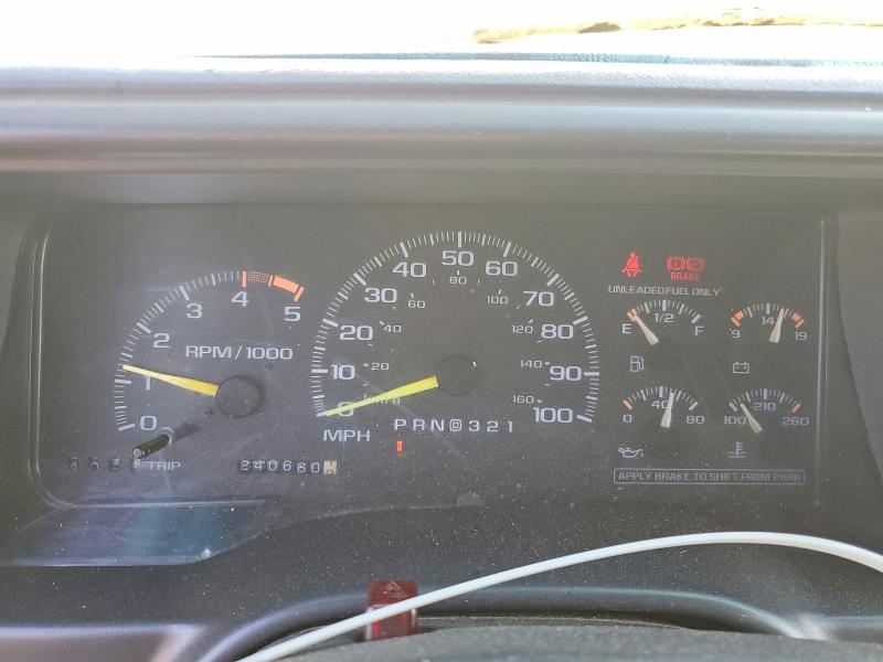 Продаж на аукціоні авто 1995 Chevrolet Suburban, vin: 1GNFK16K9SJ437048, номер лоту: 65087366