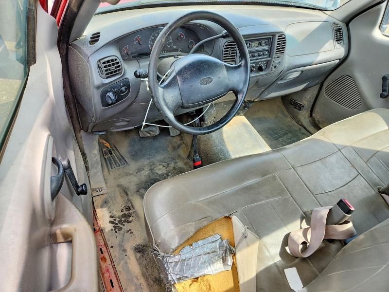 61410366 :رقم المزاد ، 2FTZF1729YCA15071 vin ، 2000 Ford F150 مزاد بيع