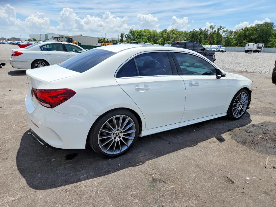 Продажа на аукционе авто 2019 Mercedes-benz A, vin: WDD3G4EB4KW015343, номер лота: 64224636