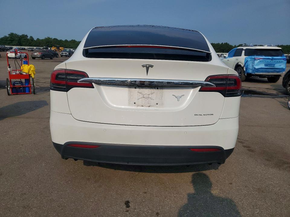 2019 Tesla Model X მანქანა იყიდება აუქციონზე, vin: 5YJXCBE22KF184972, აუქციონის ნომერი: 62392236