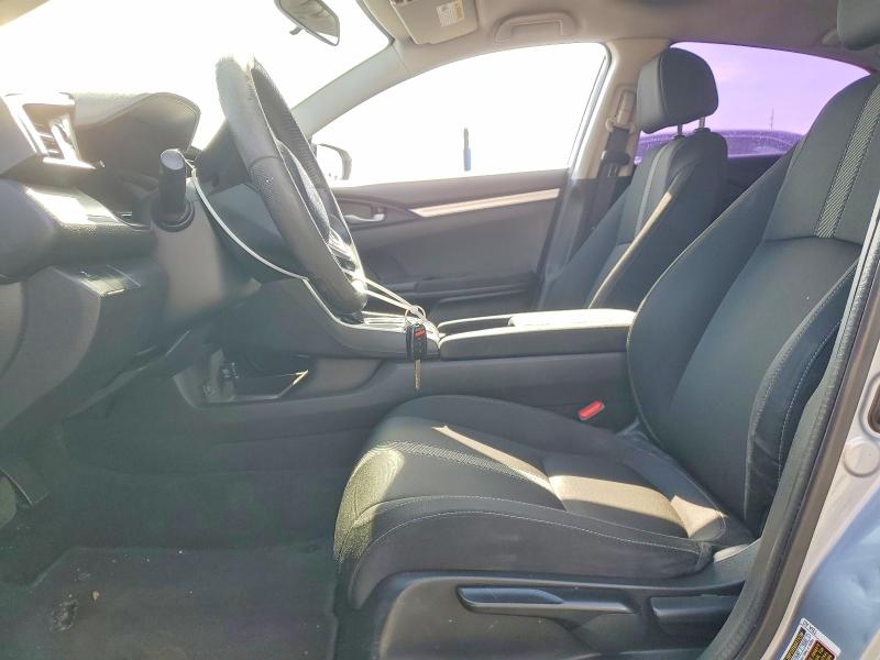 63913396 :رقم المزاد ، 2HGFC2F57JH543795 vin ، 2018 Honda Civic مزاد بيع