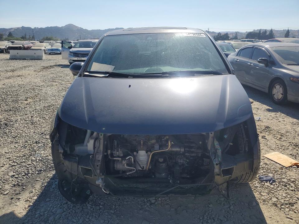 64796566 :رقم المزاد ، 5FNRL5H63EB095229 vin ، 2014 Honda Odyssey مزاد بيع