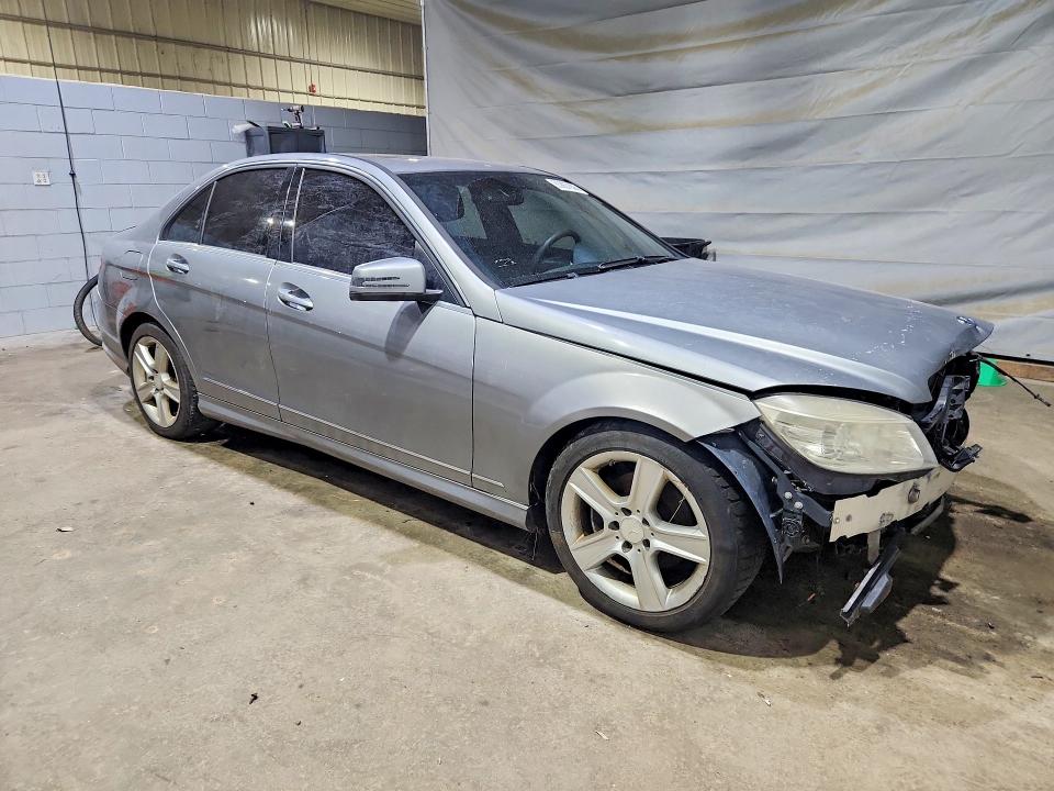 63867636 :رقم المزاد ، WDDGF8BB8AR122098 vin ، 2010 Mercedes-benz C مزاد بيع