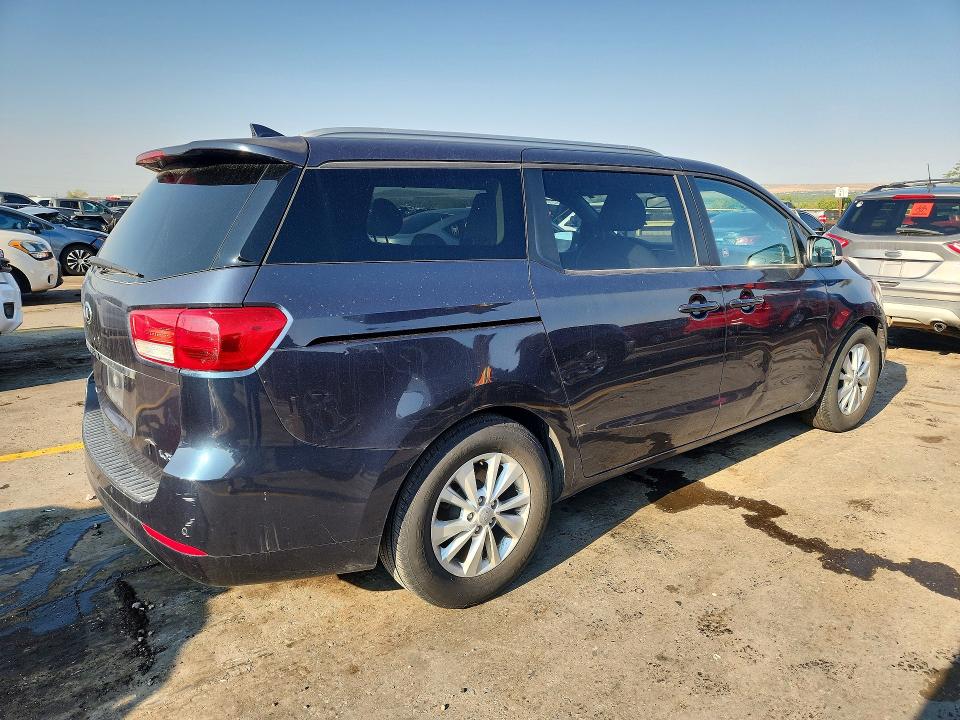 64572446 :رقم المزاد ، KNDMB5C17G6082376 vin ، 2016 Kia Sedona مزاد بيع