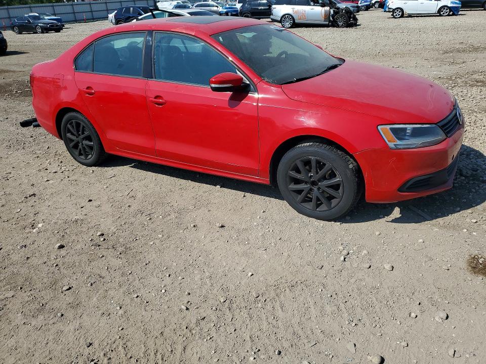 66829476 :رقم المزاد ، 3VWDX7AJ1BM388415 vin ، 2011 Volkswagen Jetta مزاد بيع