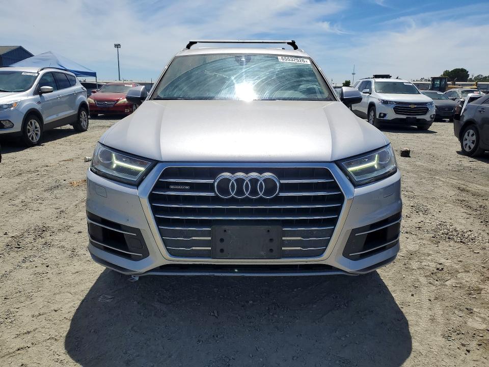 65532526 :رقم المزاد ، WA1AAAF72JD050236 vin ، 2018 Audi Q7 مزاد بيع