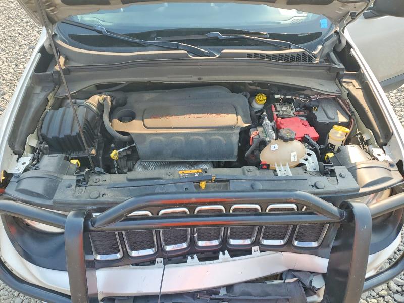 2020 Jeep Renegade მანქანა იყიდება აუქციონზე, vin: ZACNJBAB7LPL09281, აუქციონის ნომერი: 64803936