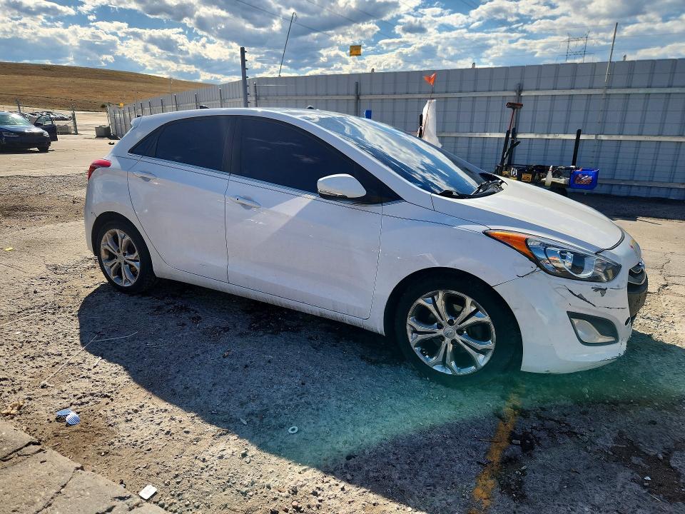 65318796 :رقم المزاد ، KMHD35LH1EU174033 vin ، 2014 Hyundai Elantra Gt مزاد بيع