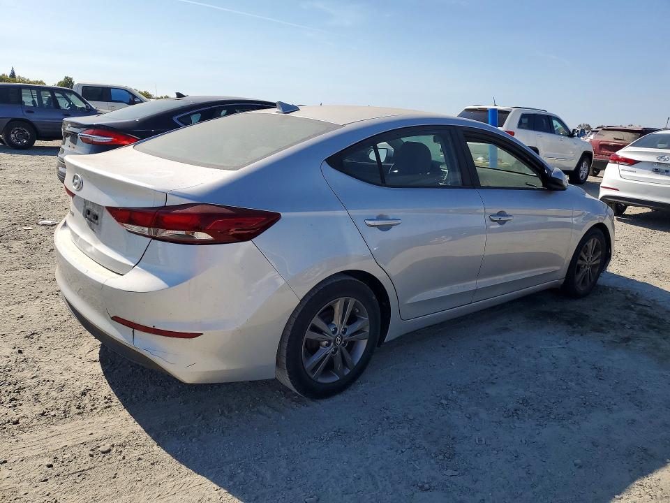 2017 Hyundai Elantra მანქანა იყიდება აუქციონზე, vin: 5NPD84LF5HH012581, აუქციონის ნომერი: 65228056
