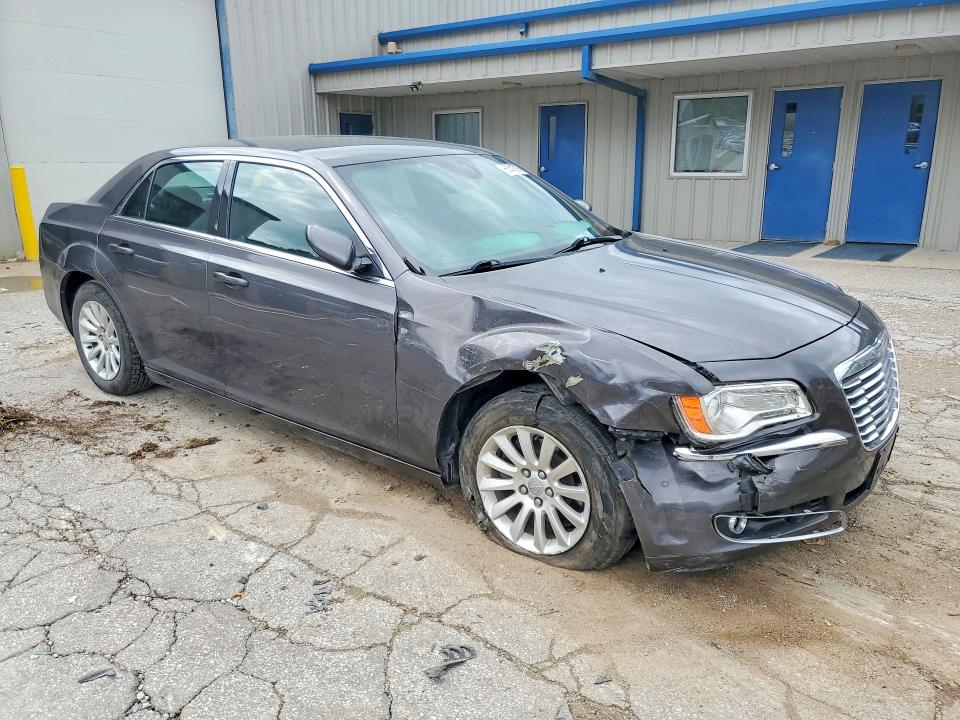 2014 Chrysler 300 მანქანა იყიდება აუქციონზე, vin: 2C3CCAAG9EH207595, აუქციონის ნომერი: 66041016