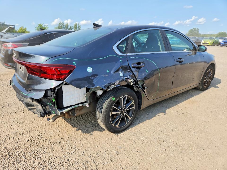 64085876 :رقم المزاد ، 3KPF34AD0PE710219 vin ، 2023 Kia Forte مزاد بيع