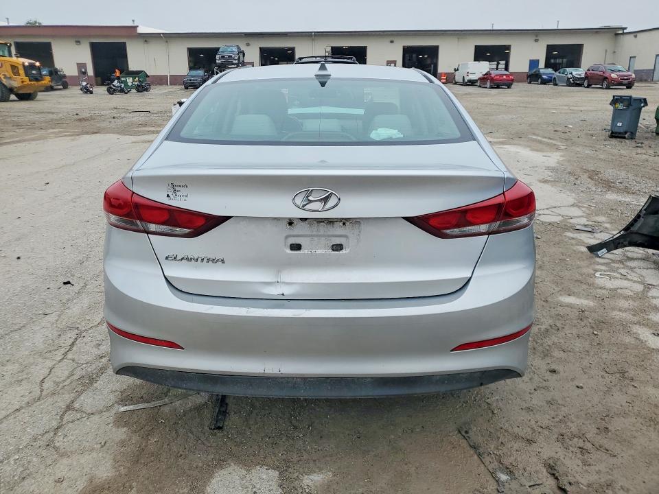 2017 Hyundai Elantra მანქანა იყიდება აუქციონზე, vin: 5NPD84LFXHH082206, აუქციონის ნომერი: 64552886