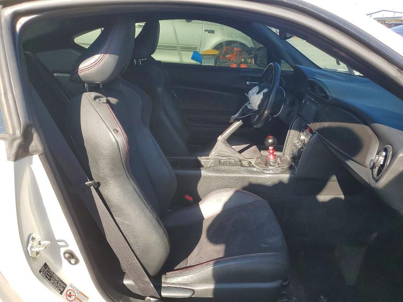 65884596 :رقم المزاد ، JF1ZCAC18E9600606 vin ، 2014 Subaru Brz مزاد بيع