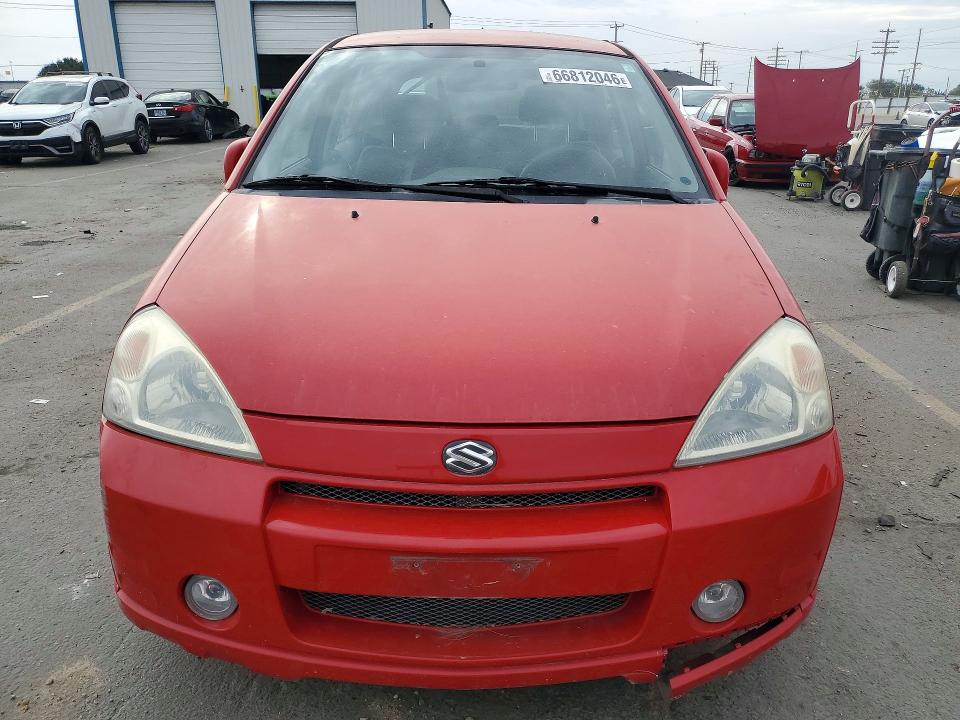 66812046 :رقم المزاد ، JS2RD41H735202404 vin ، 2003 Suzuki Aerio مزاد بيع