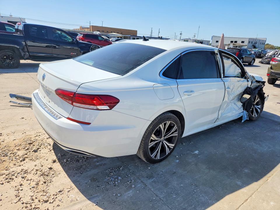 2022 Volkswagen Passat მანქანა იყიდება აუქციონზე, vin: 1VWSA7A36NC004225, აუქციონის ნომერი: 65196386