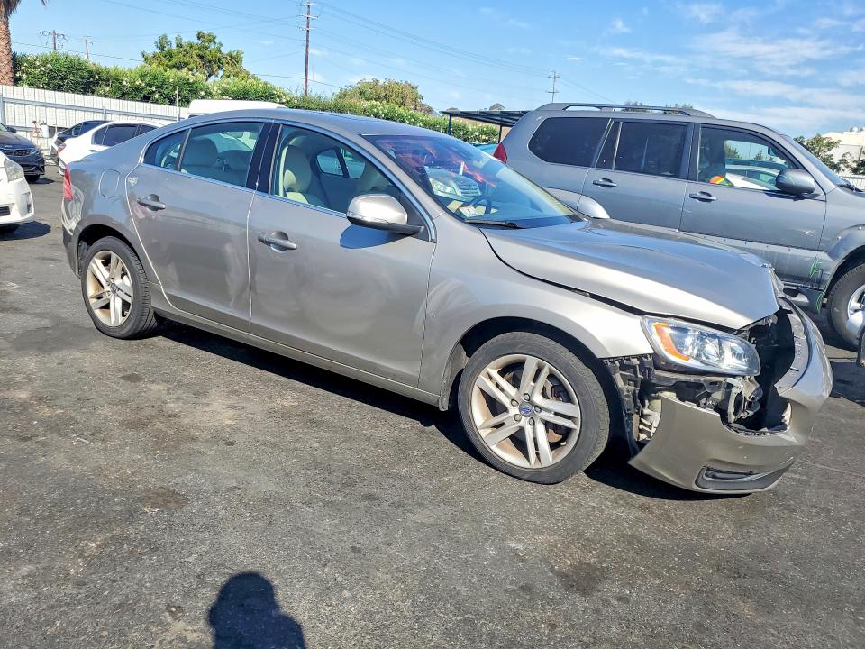 Продажа на аукционе авто 2015 Volvo S60, vin: YV1612TB4F1317809, номер лота: 65544736