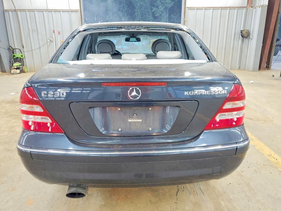 2005 Mercedes-benz C მანქანა იყიდება აუქციონზე, vin: WDBRF40J55F658101, აუქციონის ნომერი: 64368716
