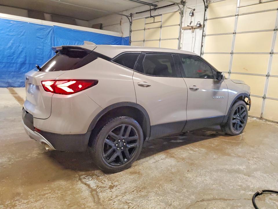 66619176 :رقم المزاد ، 3GNKBCRS1MS567610 vin ، 2021 Chevrolet Blazer مزاد بيع