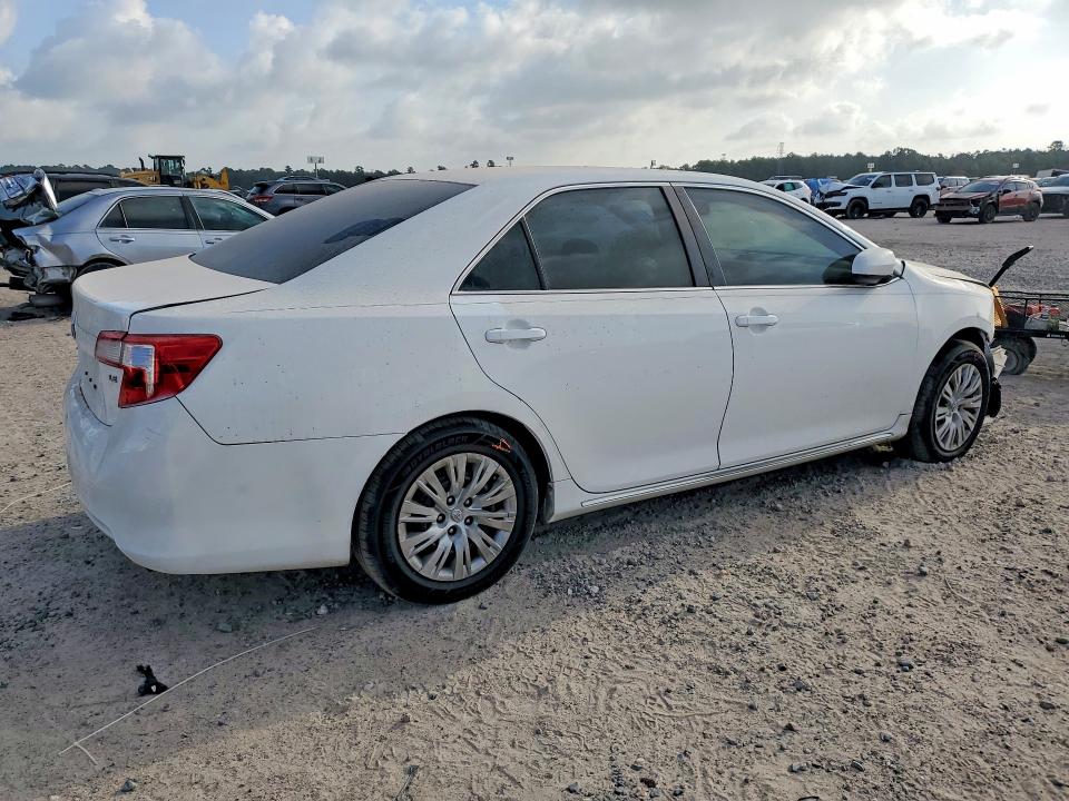 Aukcja sprzedaży 2014 Toyota Camry, vin: 4T4BF1FKXER397031, numer aukcji: 63719776