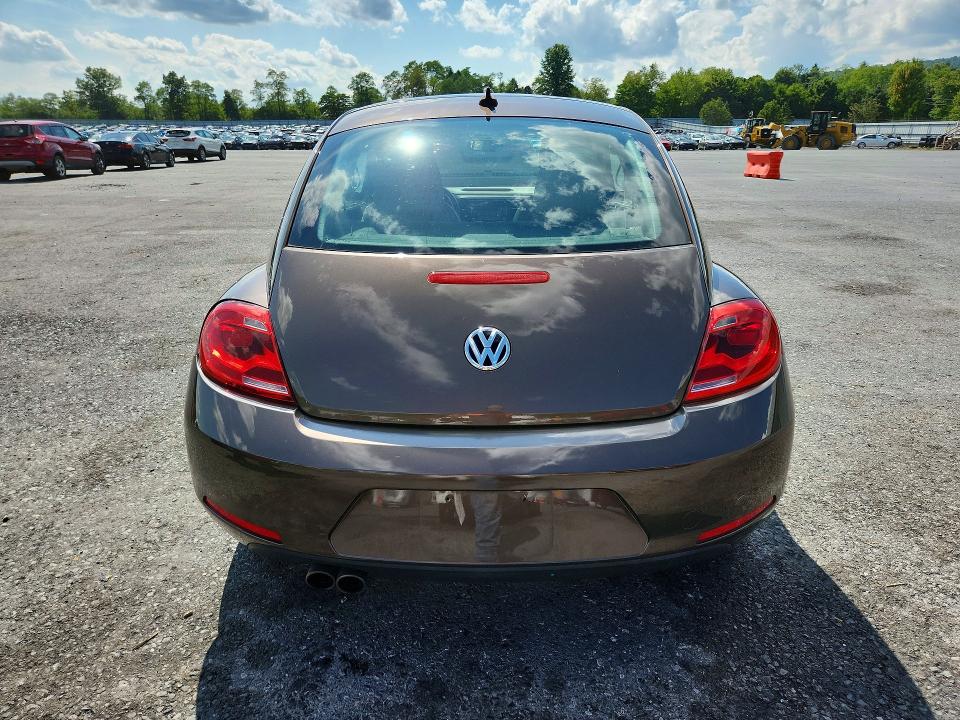 2014 Volkswagen Beetle მანქანა იყიდება აუქციონზე, vin: 3VWJ17AT8EM634368, აუქციონის ნომერი: 66319756