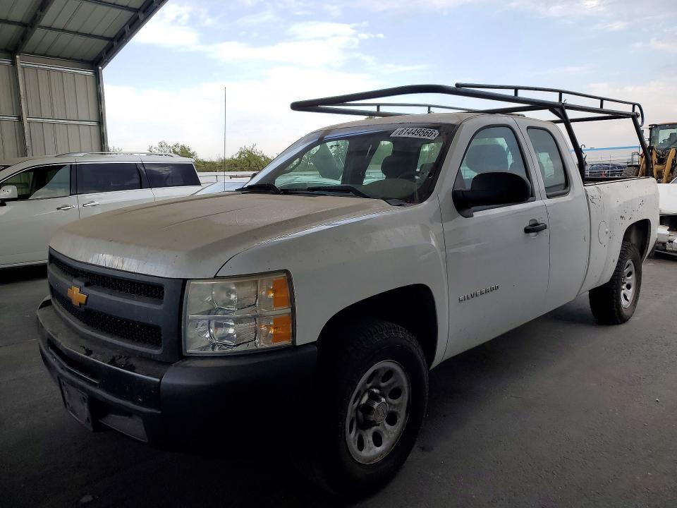 61449566 :رقم المزاد ، 1GCRCPEX5DZ105017 vin ، 2013 Chevrolet Silverado مزاد بيع