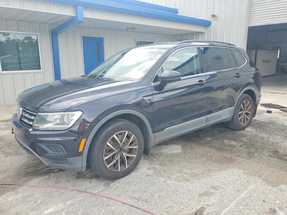 Продажа на аукционе авто 2020 Volkswagen Tiguan, vin: 3VV3B7AX2LM104925, номер лота: 64335336
