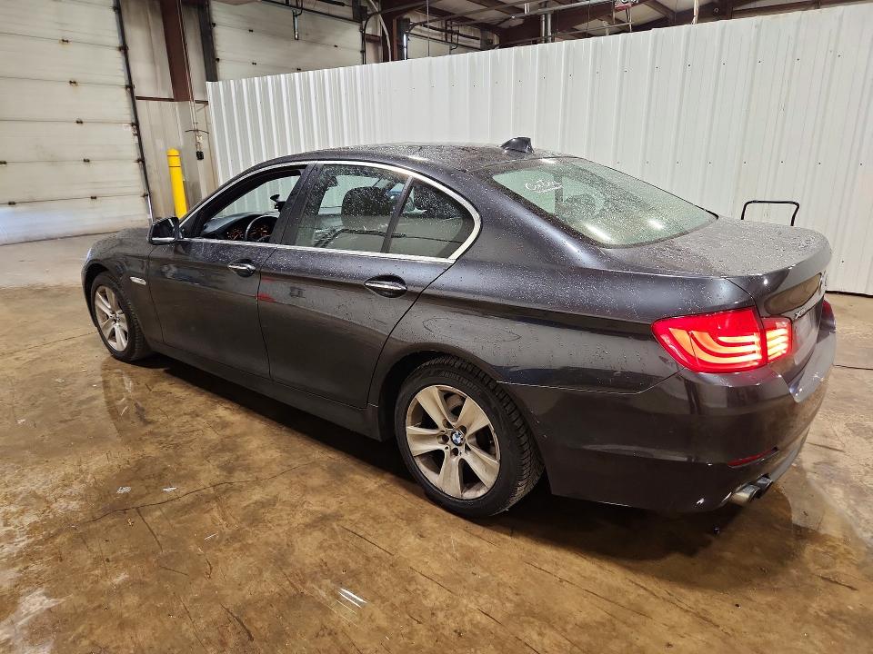 65169526 :رقم المزاد ، WBAXH5C56DD110008 vin ، 2013 Bmw 528 مزاد بيع
