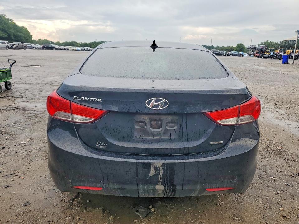 2011 Hyundai Elantra მანქანა იყიდება აუქციონზე, vin: 5NPDH4AE9BH075944, აუქციონის ნომერი: 63574656