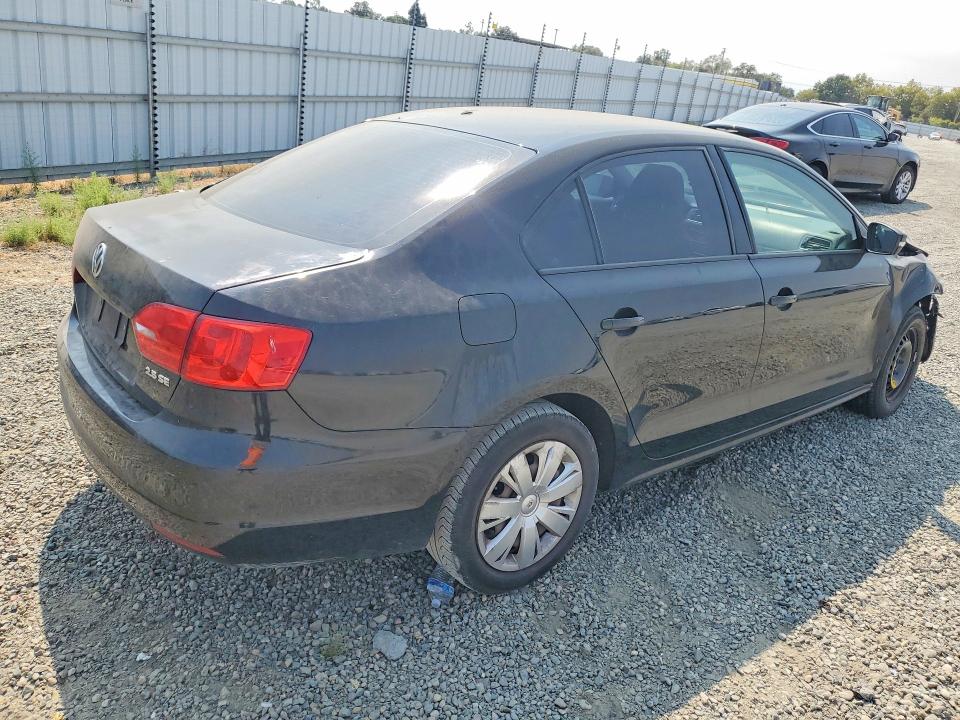 67139436 :رقم المزاد ، 3VWDP7AJ3CM413140 vin ، 2012 Volkswagen Jetta مزاد بيع
