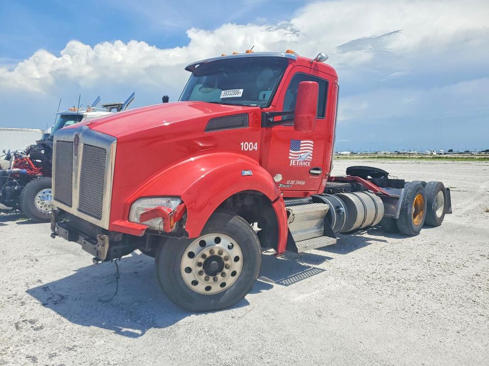 2018 Kenworth T880 მანქანა იყიდება აუქციონზე, vin: 1XKZD49X0JJ211802, აუქციონის ნომერი: 59332006