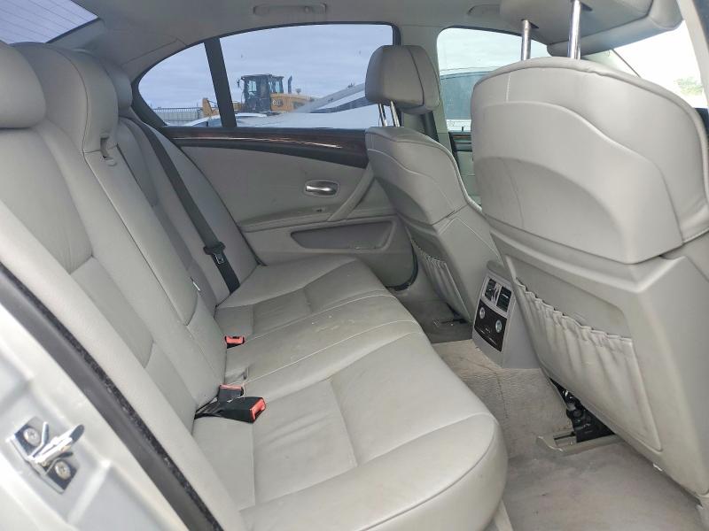 65112656 :رقم المزاد ، WBANU535X8C116439 vin ، 2008 Bmw 528 مزاد بيع