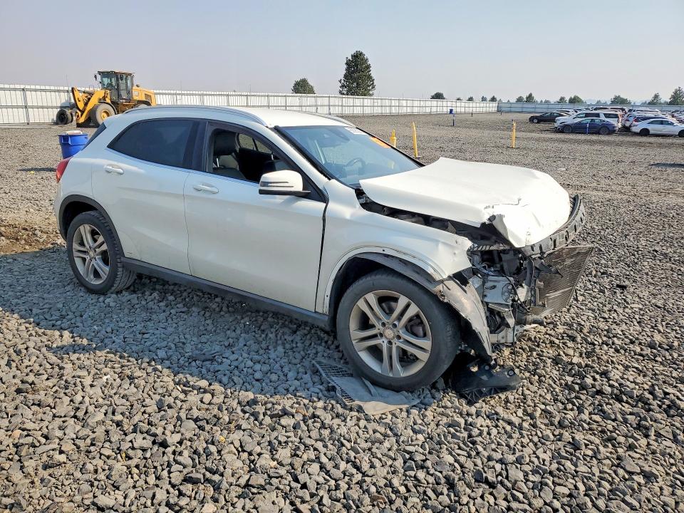 Продажа на аукционе авто 2017 Mercedes-benz Gla, vin: WDCTG4EB6HJ334284, номер лота: 65690236