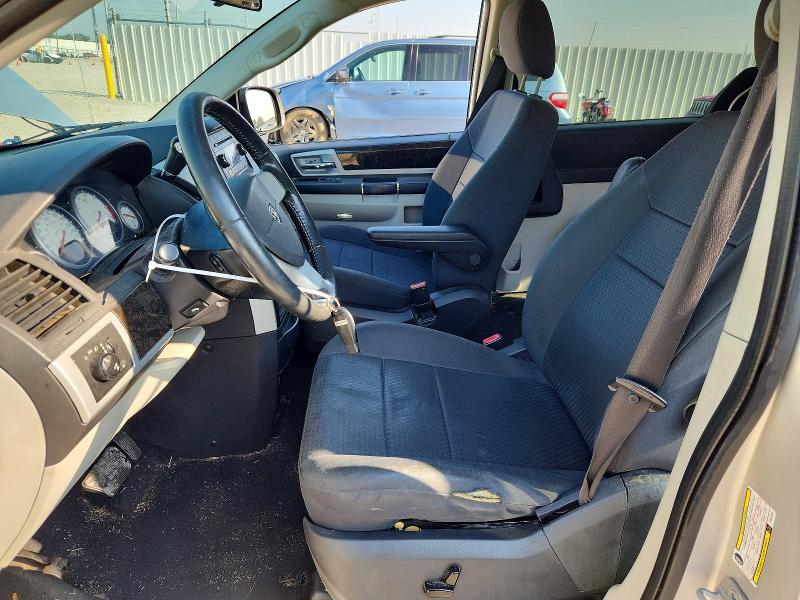 66666496 :رقم المزاد ، 2D4RN5D12AR215740 vin ، 2010 Dodge Grand Caravan مزاد بيع