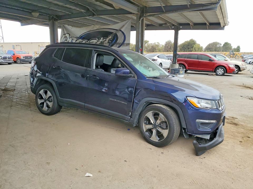 Продаж на аукціоні авто 2018 Jeep Compass, vin: 3C4NJCBBXJT286253, номер лоту: 66298526