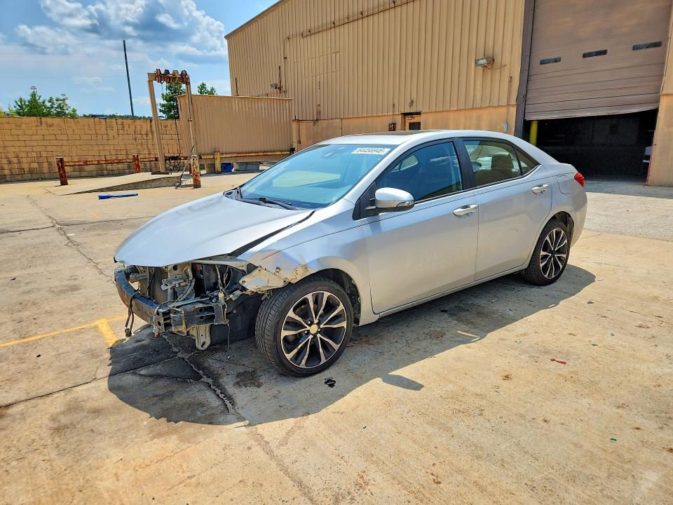 2017 Toyota Corolla მანქანა იყიდება აუქციონზე, vin: 5YFBURHE5HP599108, აუქციონის ნომერი: 64456946