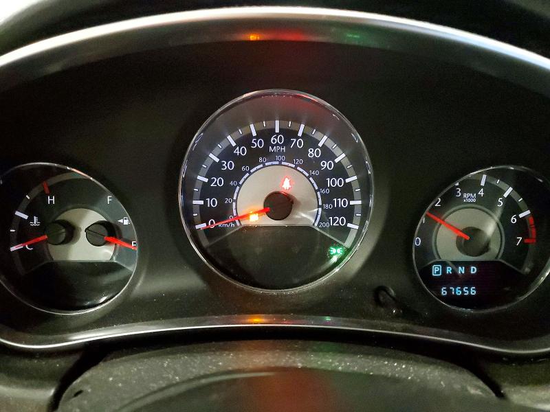 65361786 :رقم المزاد ، 1C3CCBAB9CN126854 vin ، 2012 Chrysler 200 مزاد بيع