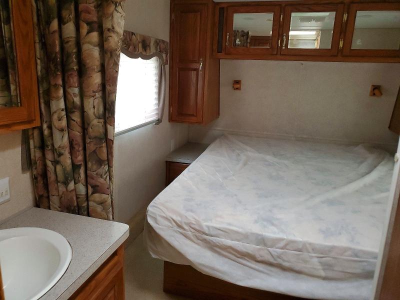 Продаж на аукціоні авто 2004 Nash 5th Wheel, vin: 4N15C262640120927, номер лоту: 65921316