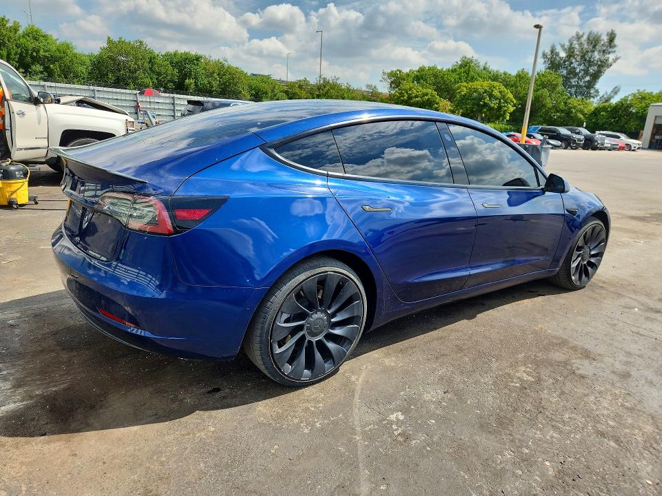 66130206 :رقم المزاد ، 5YJ3E1EA5NF287379 vin ، 2022 Tesla Model 3 مزاد بيع