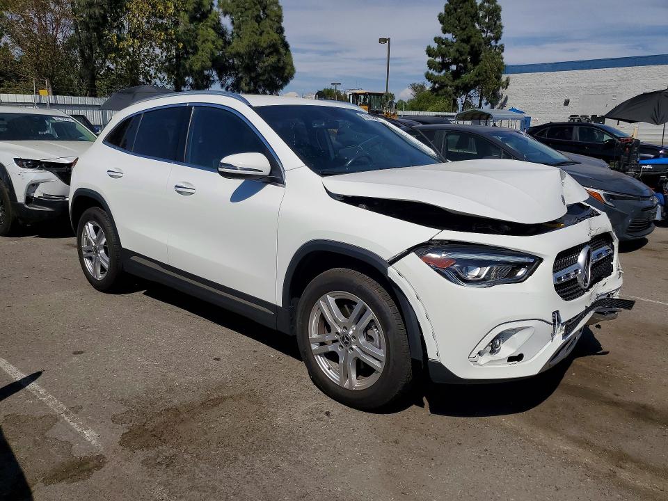 65414456 :رقم المزاد ، W1N4N4GB7NJ366758 vin ، 2022 Mercedes-benz Gla مزاد بيع