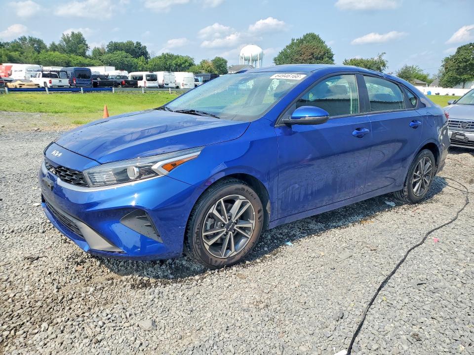 64946166 :رقم المزاد ، 3KPF24ADXNE471505 vin ، 2022 Kia Forte مزاد بيع