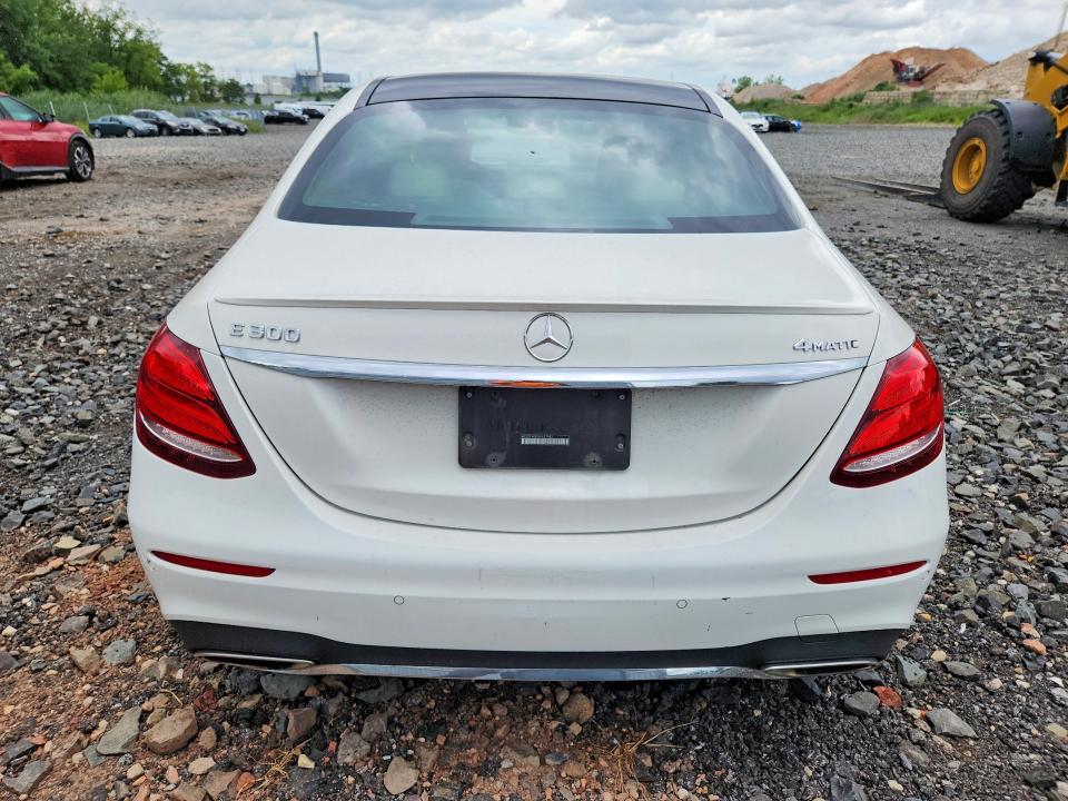 Продаж на аукціоні авто 2019 Mercedes-benz E, vin: WDDZF4KBXKA627982, номер лоту: 63610646