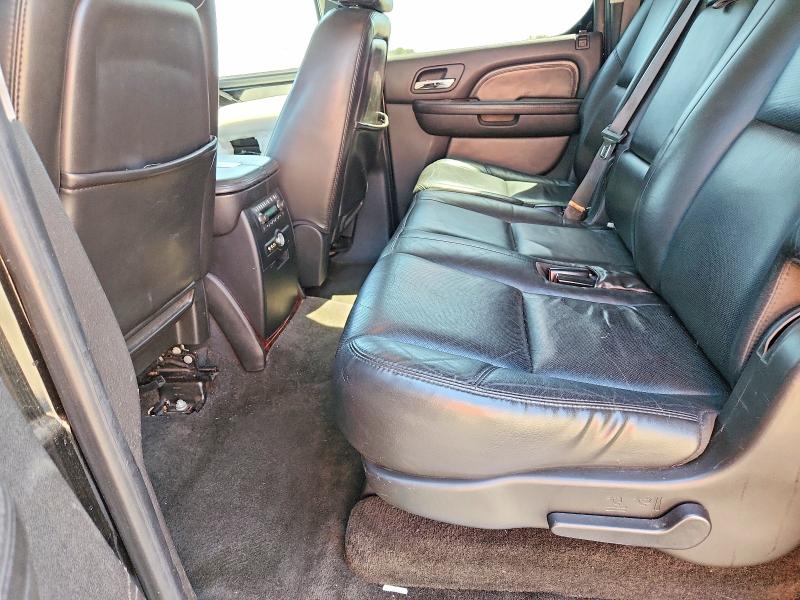 Продаж на аукціоні авто 2007 Cadillac Escalade, vin: 1GYFK66817R331870, номер лоту: 64300456