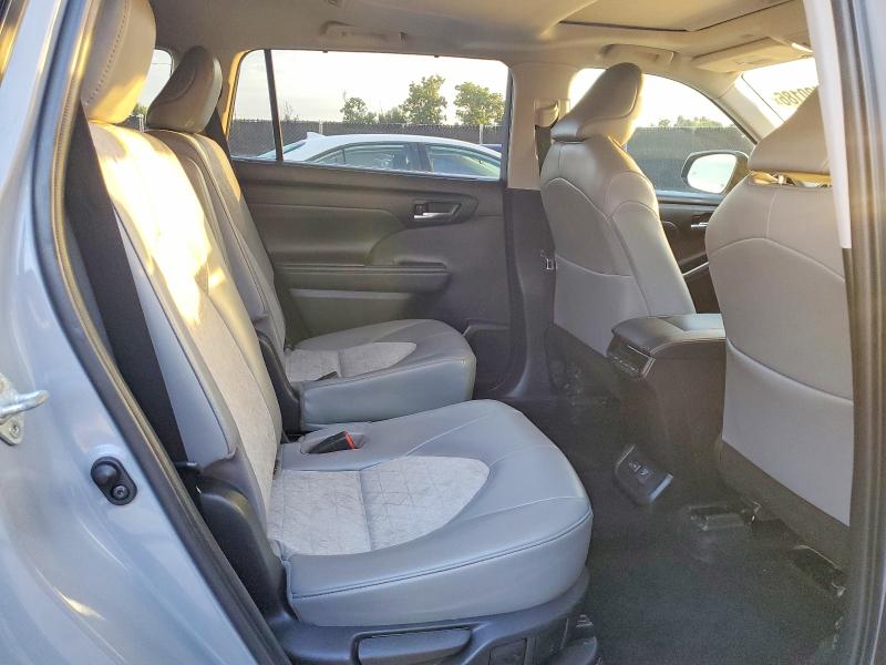Aukcja sprzedaży 2022 Toyota Highlander Hybrid, vin: 5TDAARAH2NS514429, numer aukcji: 63430186