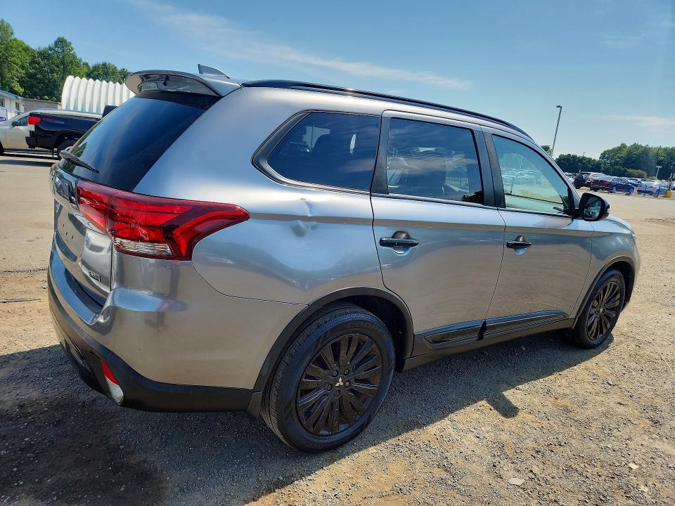 Продаж на аукціоні авто 2020 Mitsubishi Outlander, vin: JA4AZ3A37LZ014704, номер лоту: 66061506