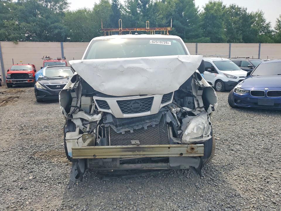 62519726 :رقم المزاد ، 3N6CM0KN0FK717877 vin ، 2015 Nissan Nv200 مزاد بيع