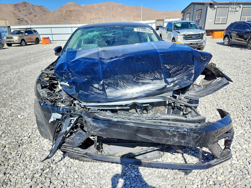 63706576 :رقم المزاد ، 1VWAT7A33GC068358 vin ، 2016 Volkswagen Passat مزاد بيع