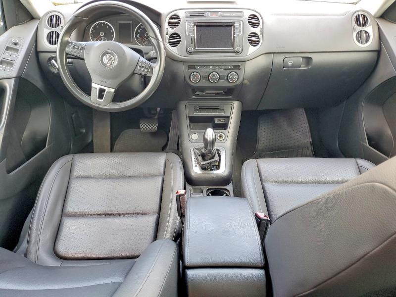 64047726 :رقم المزاد ، WVGBV7AX6GW588262 vin ، 2016 Volkswagen Tiguan مزاد بيع