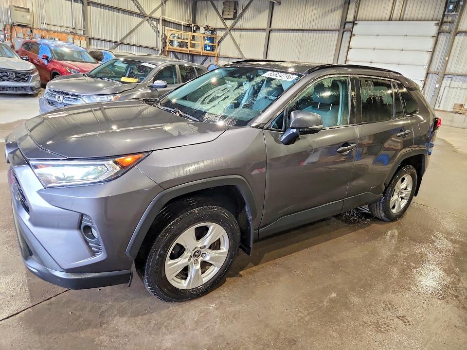 2021 Toyota Rav4 მანქანა იყიდება აუქციონზე, vin: 2T3R1RFV9MC229162, აუქციონის ნომერი: 65654796