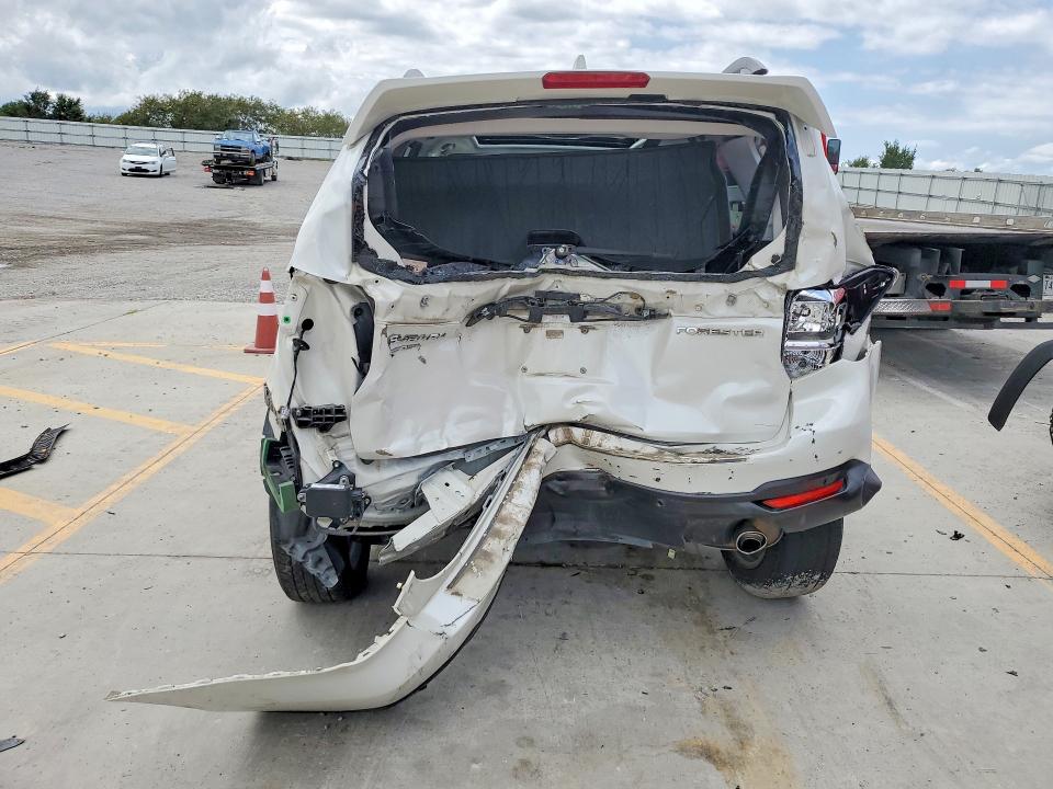 Продаж на аукціоні авто 2018 Subaru Forester, vin: JF2SJAWC6JH601804, номер лоту: 65539656